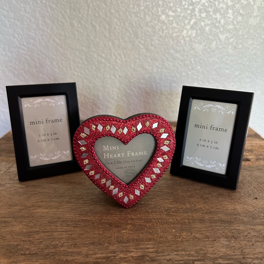 Assorted Decorative Picture Frame Set NWOT - Picture 7 of 10